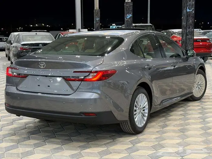 تويوتا كامري E بلس 2025 أداء مميز بقسط ميسر 6