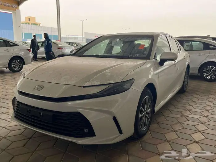 كامري E بنزين 2025 0