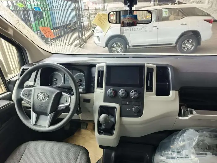 هاي اس باص عادي 13 راكب أبيض ديزل 2026 اقل سعر كاش واقساط 11