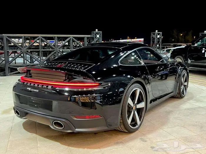 بورش كاريرا 2025 11