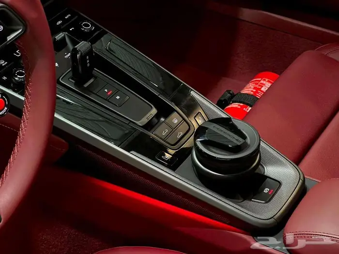 بورش كاريرا 2025 9