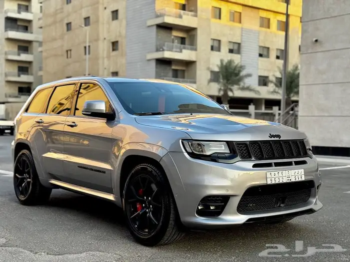 للبيع جيب جراند شروكي SRT 2019 5