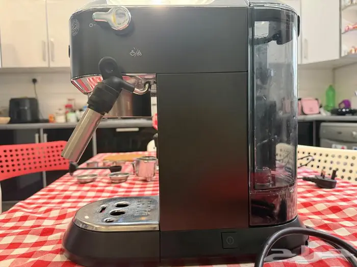 مكينه قهوة ديلونجي يدويه مستعملة 1