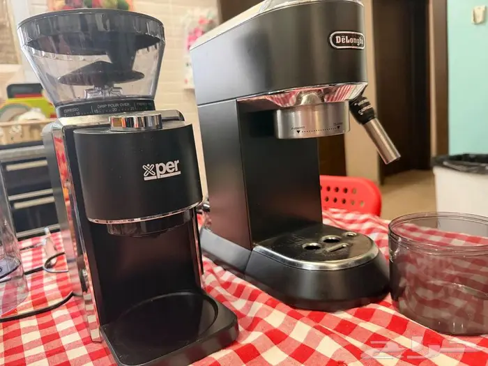 مكينه قهوة ديلونجي يدويه مستعملة 3