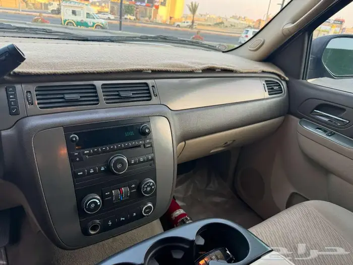 سوبربان شفروليت 2010 نظيف جدا  للبيع 7