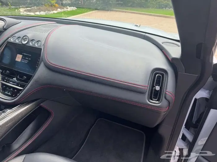 استون مارتن DBX 2022 بسعر 583 الف واصل للبيت 12