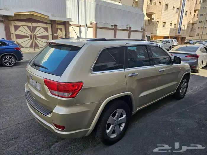 قراند شيروكي ليمتد 2011 2