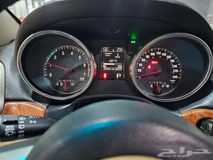 قراند شيروكي ليمتد 2011 5