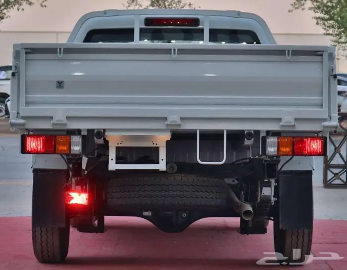 ايسوزو ديماكس جوانب 2025محرك 1900 CC 150حصان فرع جده 8