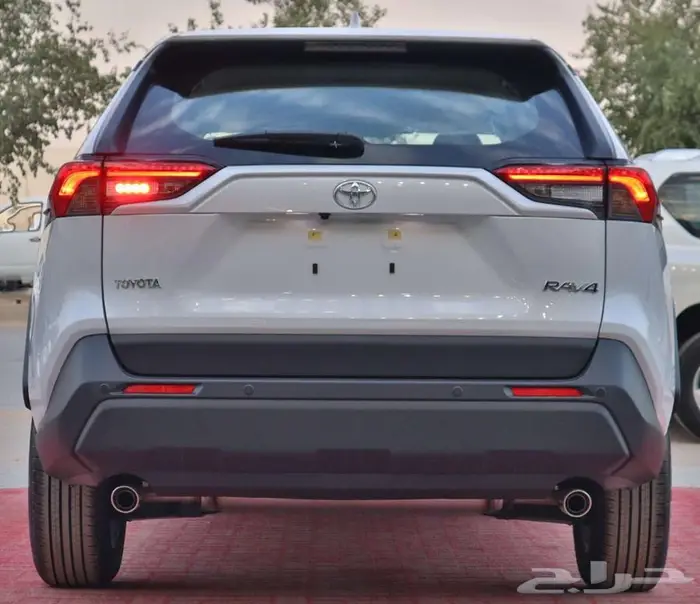 تويوتا راف فور LEدبل و بدون دبل بنزين 2025 سعودي اقل سعر 1