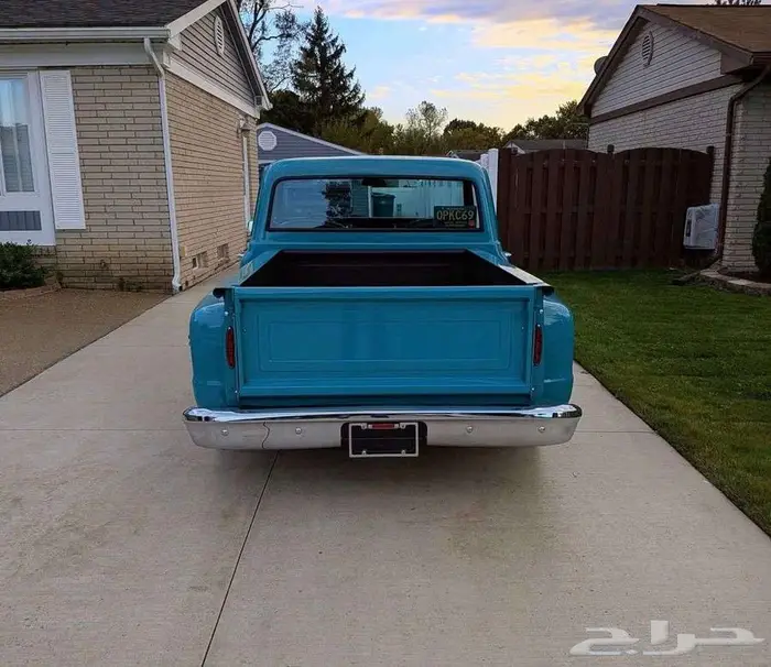 للبيع جمس 6.2 موديل 1968 GMC 1500 regular cab Short Bed 1