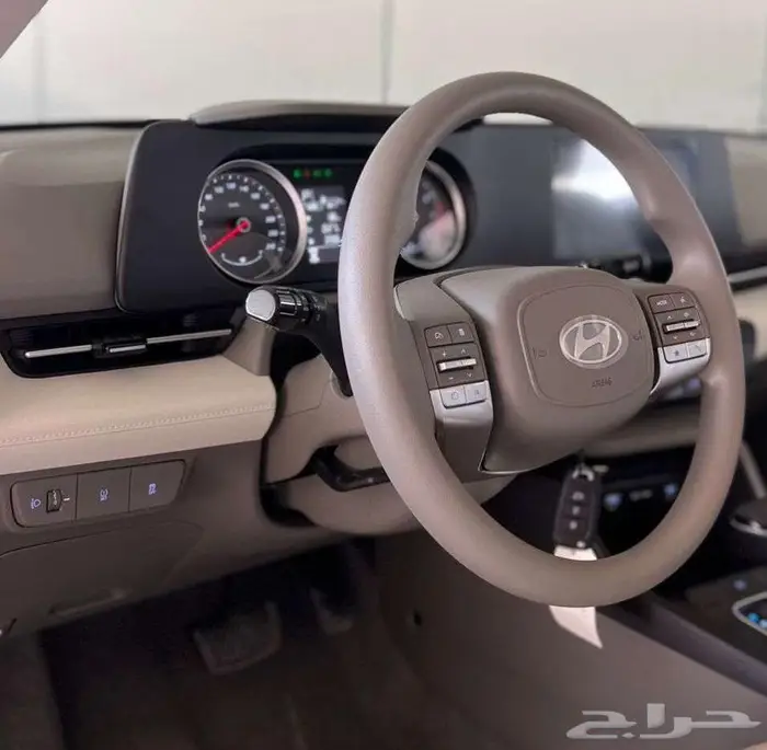 اكسنت فليت طيس خليجي جميع الالوان 2026 لدى معرض الفريدي 5