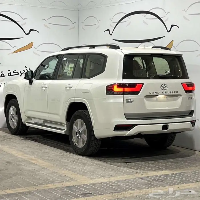 لاندكروزر GXR رقم 2 دبل بنزين تماتيك سعودي موديل 2025 2