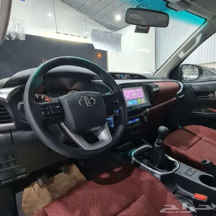 هايلوكس غمارتين S-GLX قير عادي بنزين 2025 السعر 128800 10