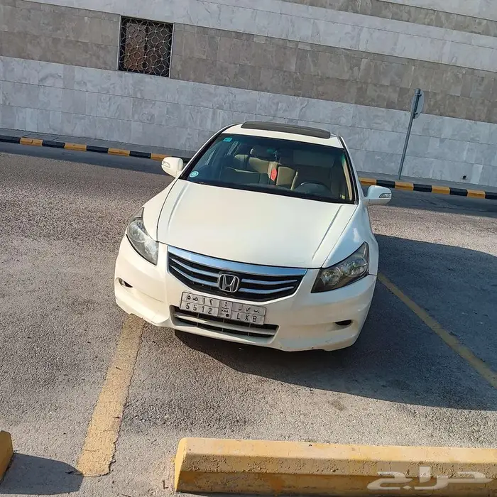 لبيع هوندا اكورد 1