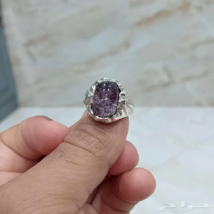خاتم در نهري 0