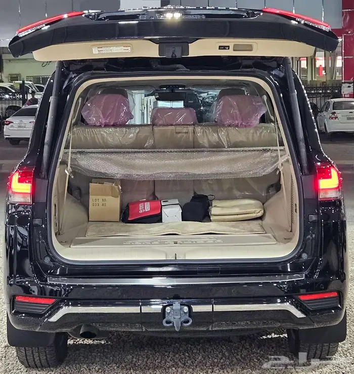 تويوتا لاندكروزر 2024..L3 56