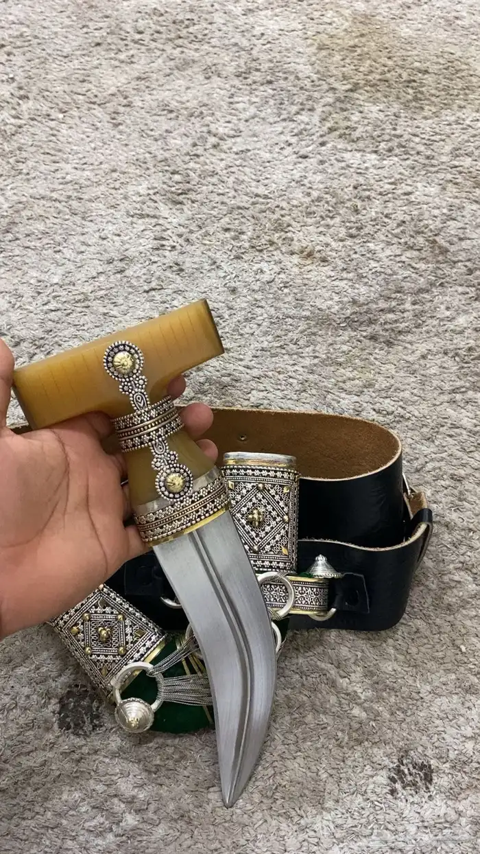 خنجر حك زراف 4