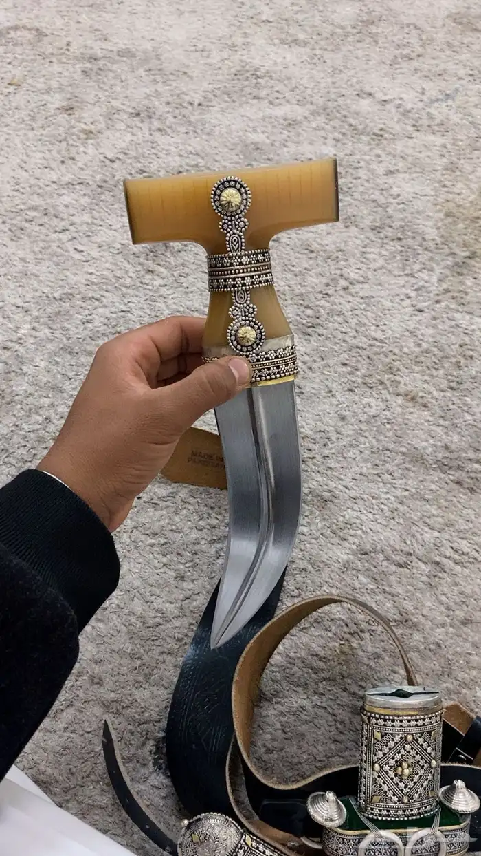 خنجر حك زراف 2