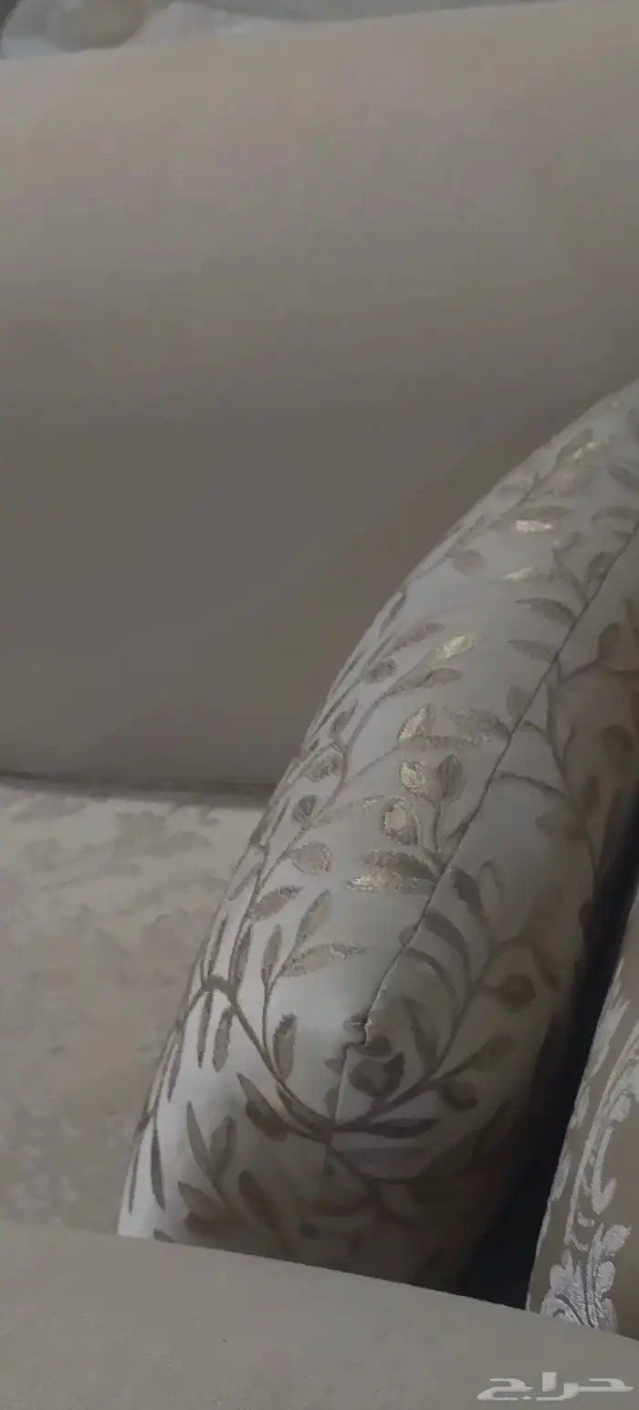 كنبة مفرد مخفضة السعر 4