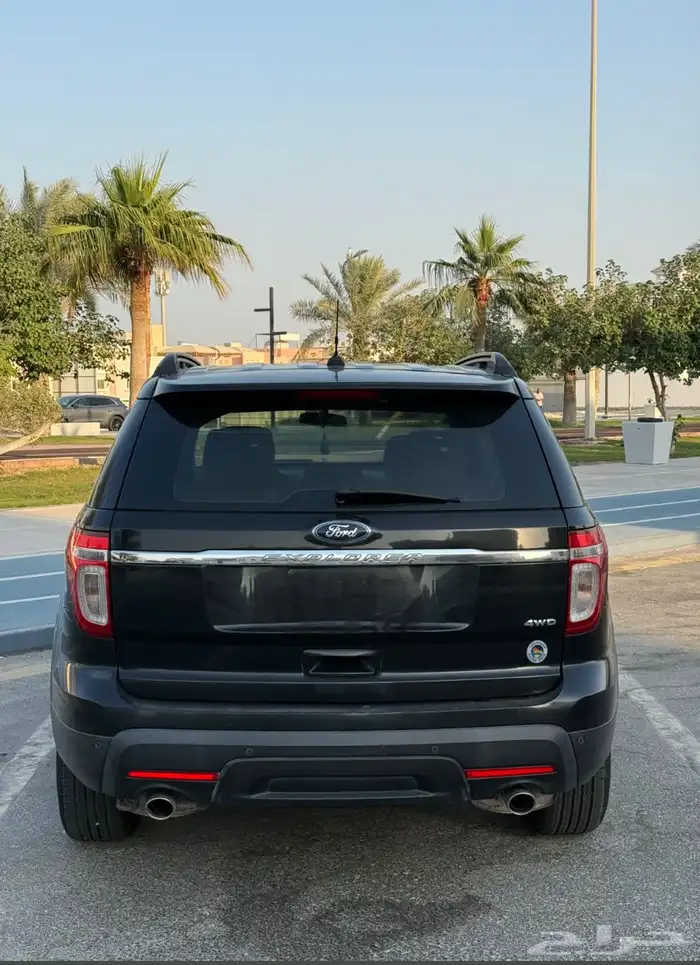 فورد اكسبلورر 2013 1
