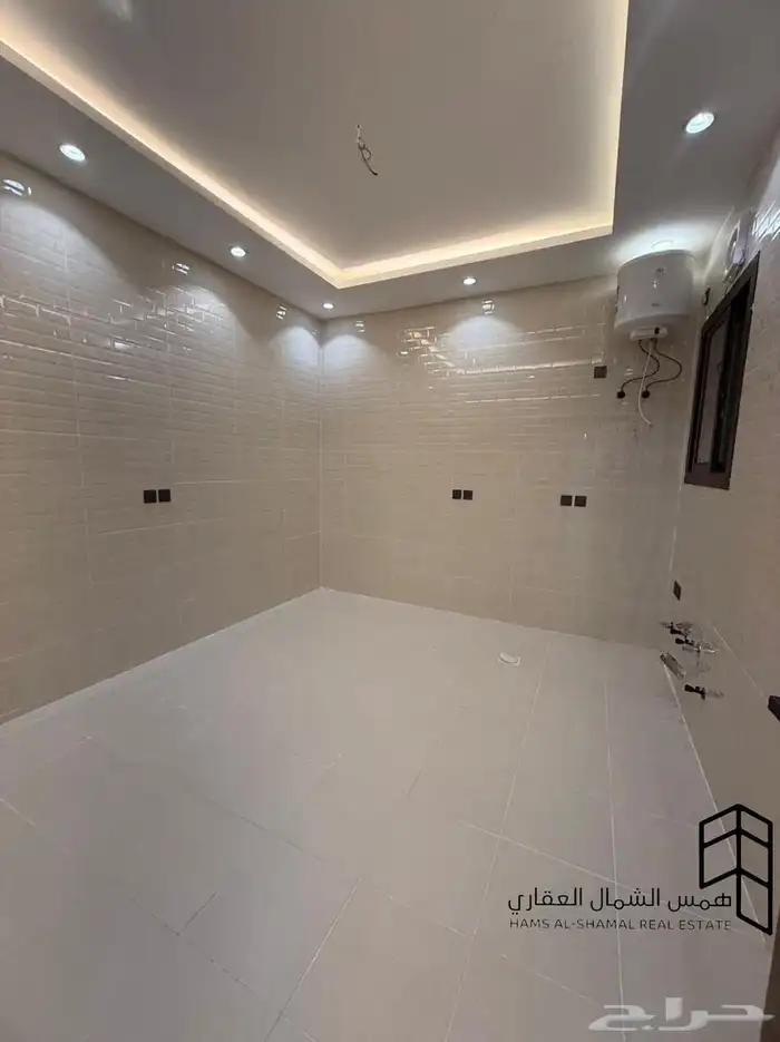 للبيع فلل حي الصفا 13