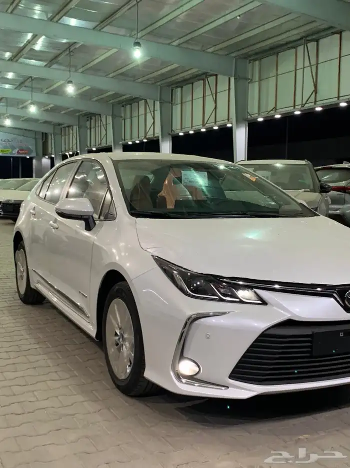 تويوتا كورولا - 2025 - XLi مطور - كاش اقساط 1