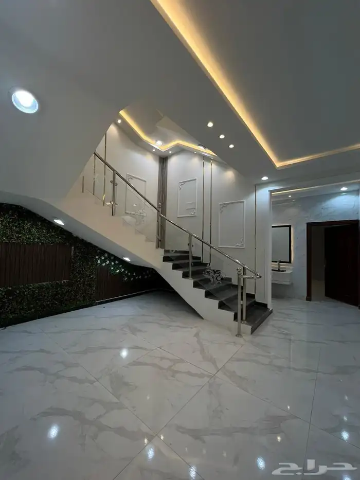 فله للبيع حي الراقي 1