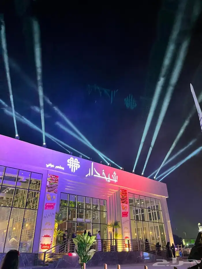 تاجير شاشات عرض وتجهيز افتتاحات وحفلات 7