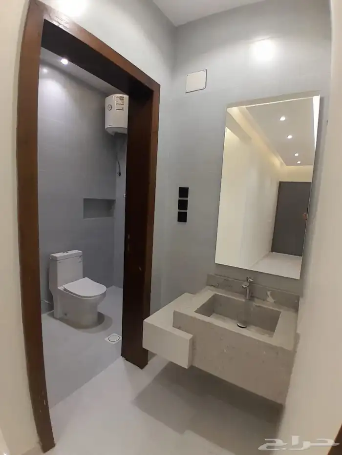 للبيع روف ارضي بمدخل سيارة بسعر 620الف مخطط 2 تشطيبات راقيه 7