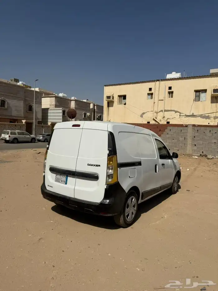 دوكر فان 2022 2