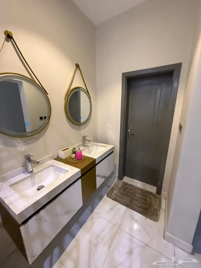 فيلا للإيجار 7