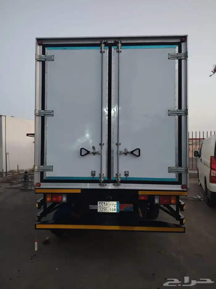 عزل للسيارات وجهاز تبريد او تجميد حسب طلب العميل 5