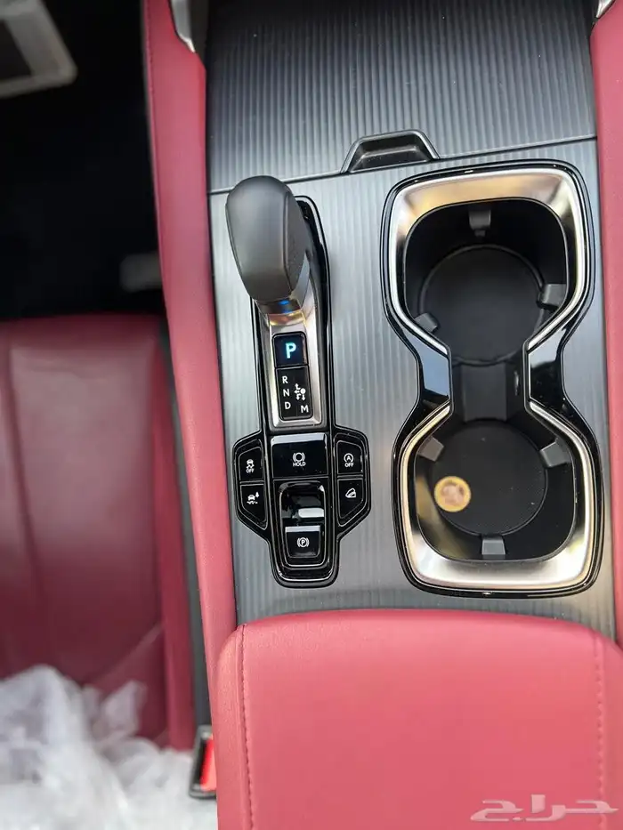 جيب لكزس Rx 2023 F sport للبيع بحالة الوكالة 9