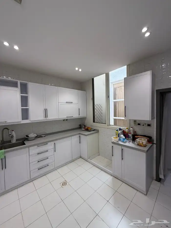 فيلا للإيجار 8