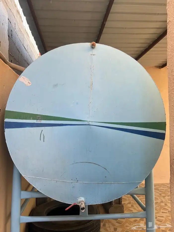 خزان ماء شبه جديد للبيع 1