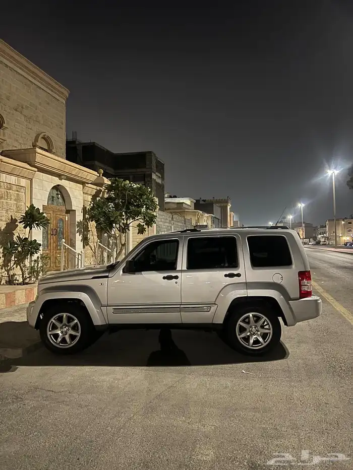 للبيع شيروكي ليمتد2010 0