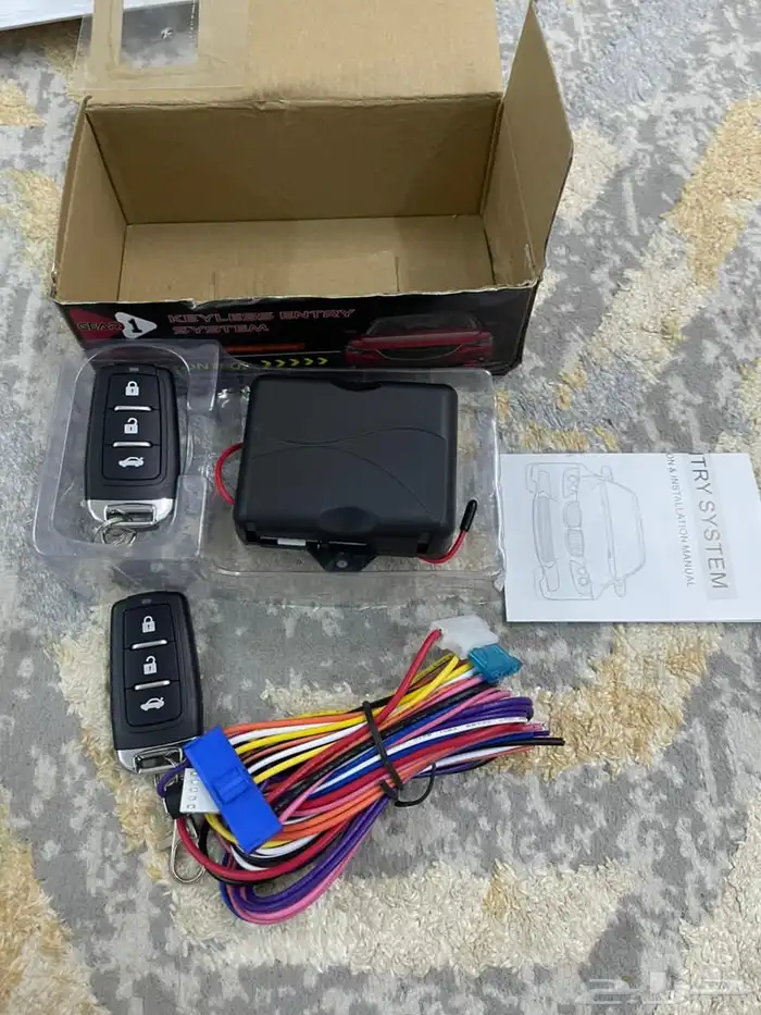 ريموت هايلوكس وكامري ينفع مع الاثنين مع الجهاز حقه 0