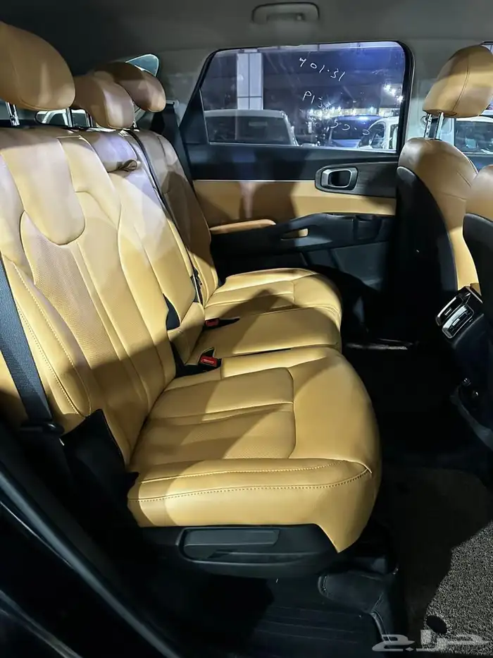 كيا سورنتو اسود 2022 ديزل بطاقة جمركية وارد كوريا 10