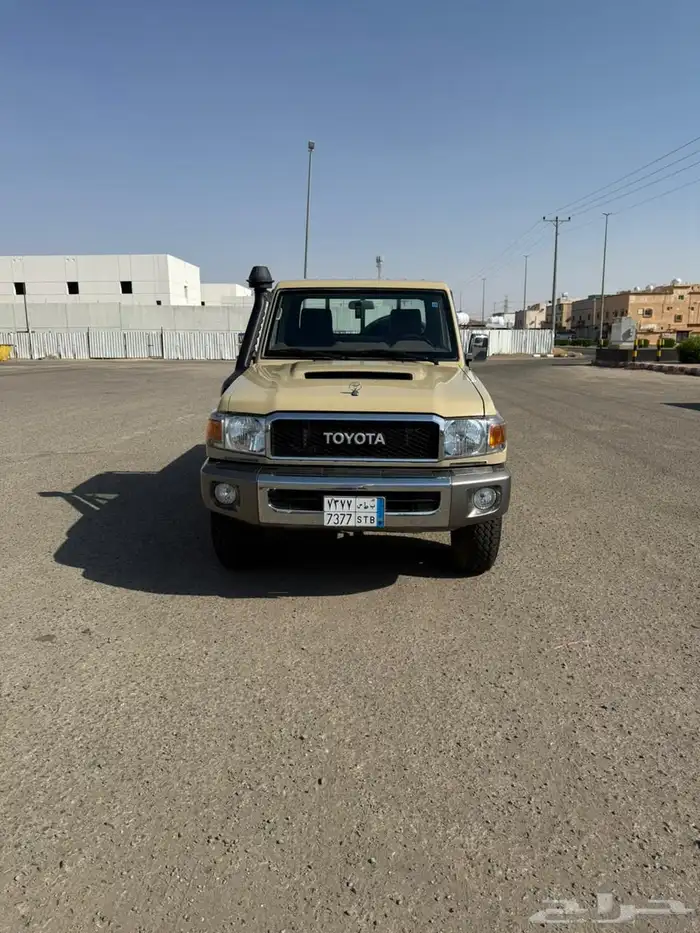 جيب شاص ديزل 2023 ماشي 40 الف 2