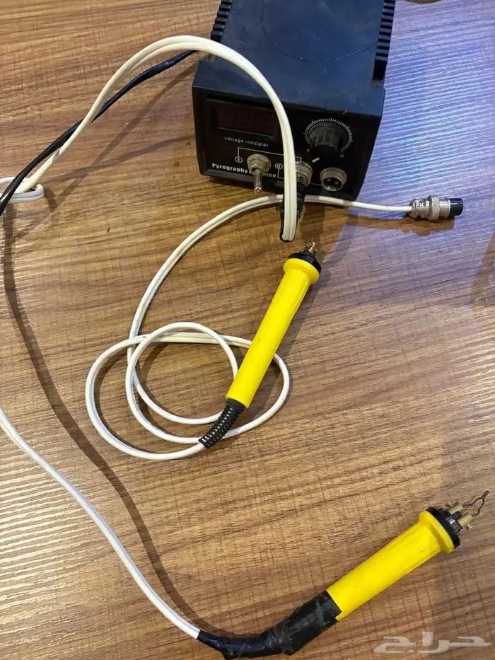 جهاز الحرق والكتابة على الخشب والسجاد 0