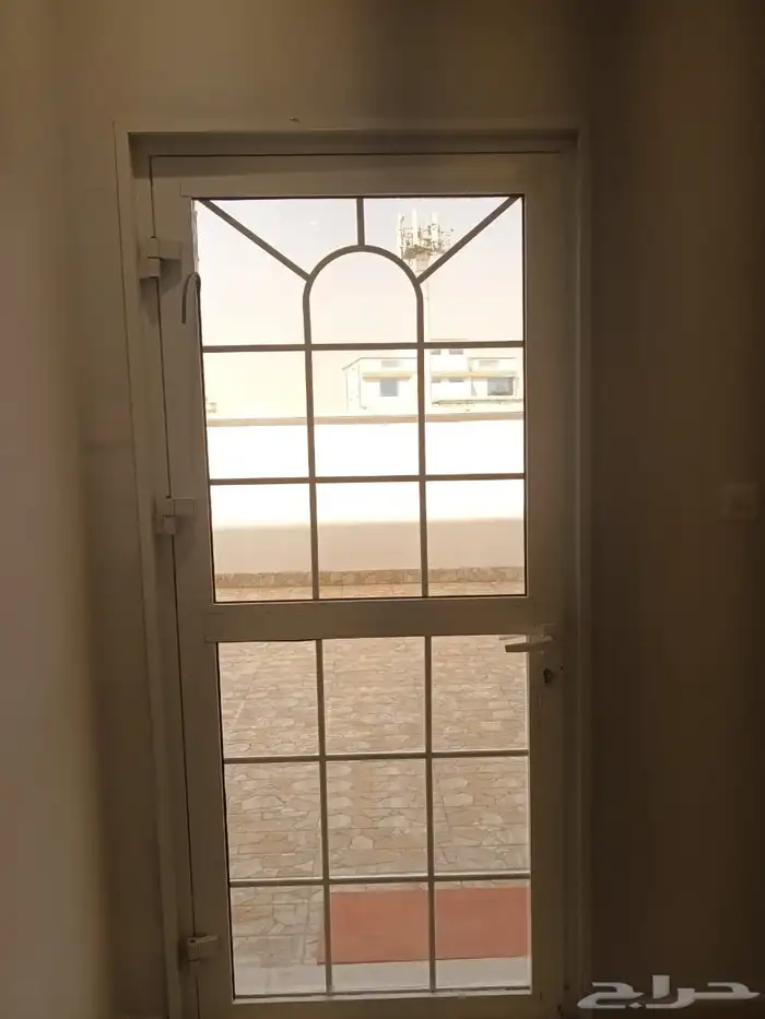 فيلا روف للايجار بحي المروة 10