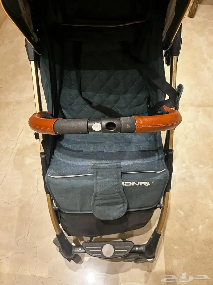 عربة اطفال 1