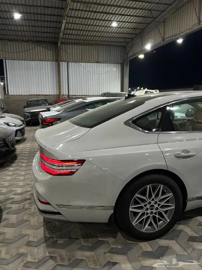 جينسس G80 برستيج 2025 3