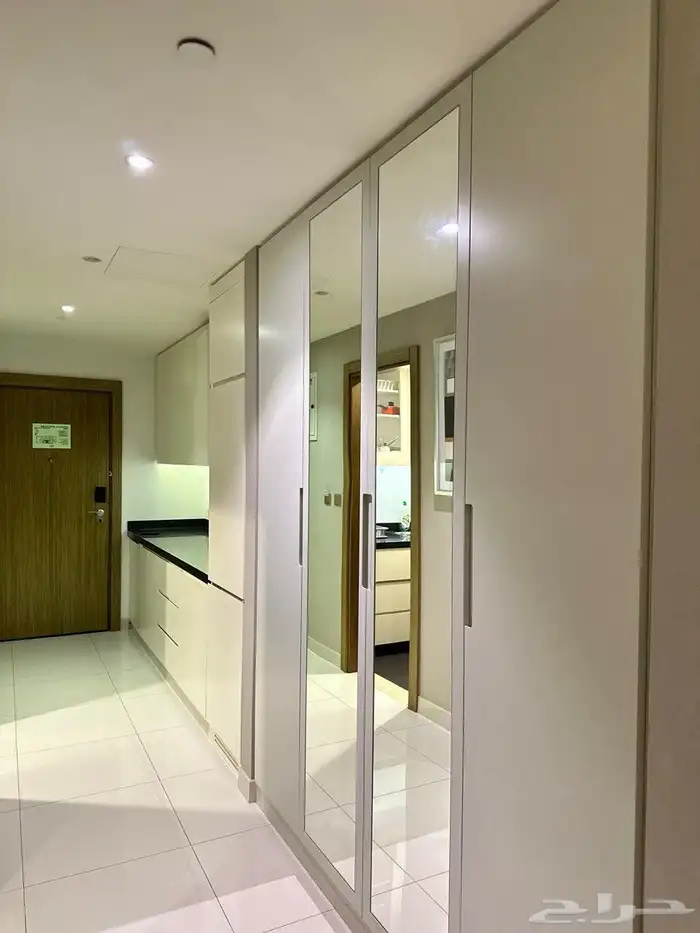 شقة للبيع برج داماك حي العليا طريق الملك فهد 13