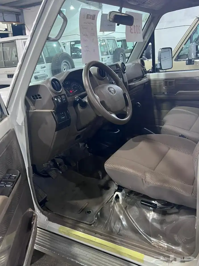 للبيع شاص 2013 سعودي ماشي 70 الاف 7