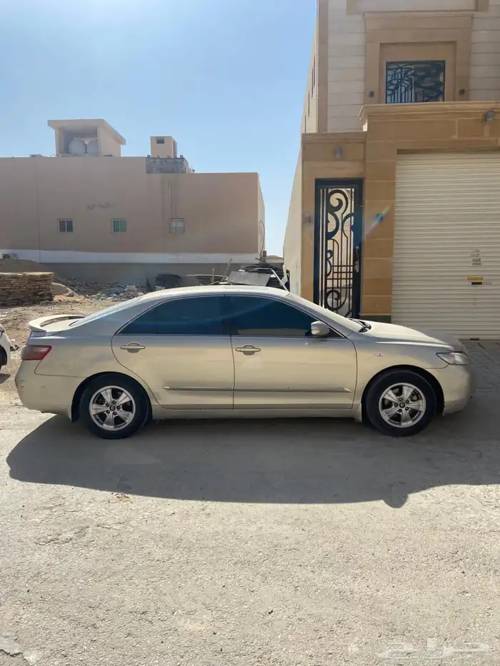 للبيع كامري بدي وكاله 2007 فل كامل GLX 11