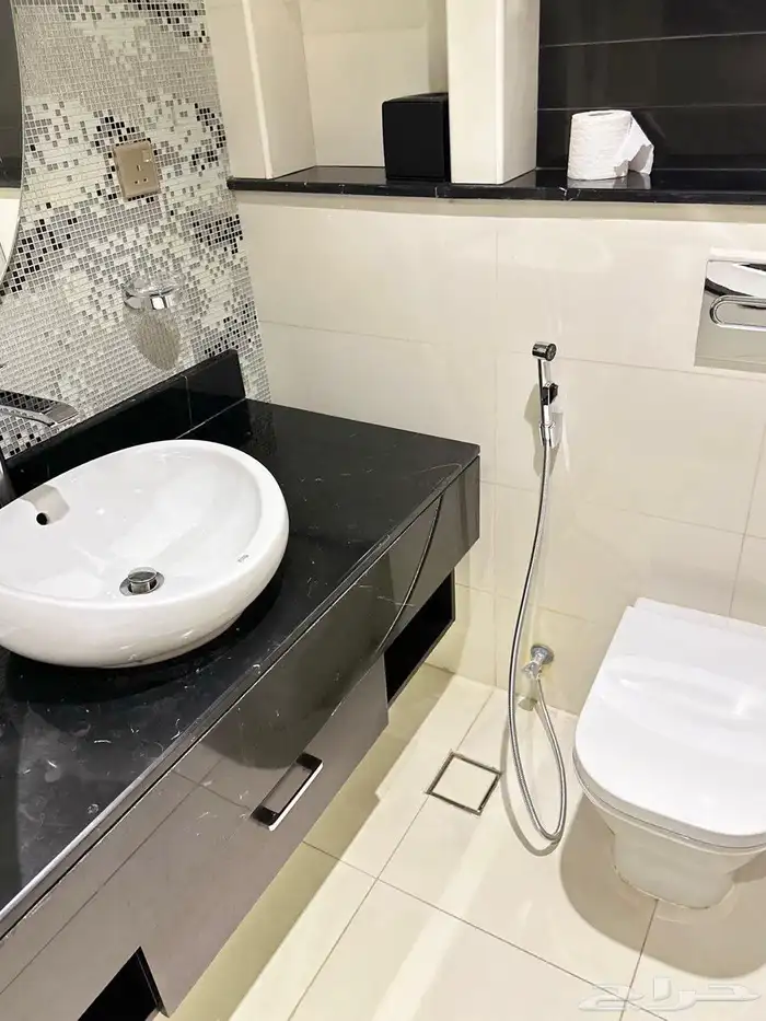 شقة للبيع برج داماك حي العليا طريق الملك فهد 2