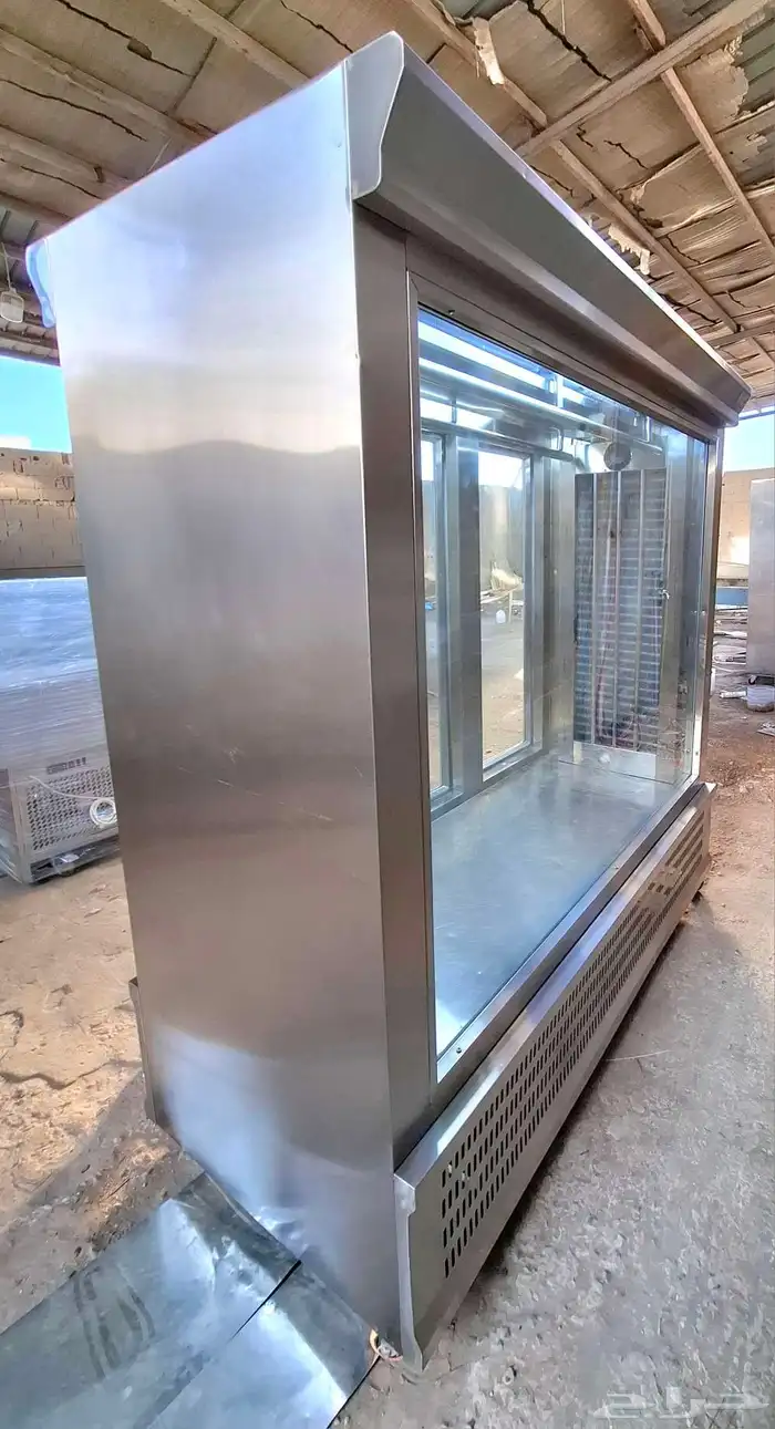 ثلاجة عرض لحوم ثلاث أبواب 4