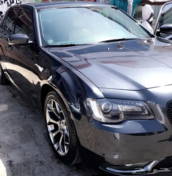كرايسلر 300C HEMI Executive   موديل 2015 (فل كامل أعلى فئة) 0